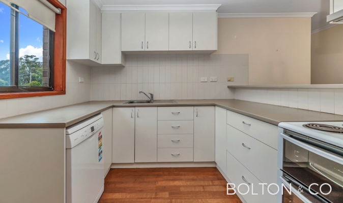 10/2 Buik Place, Belconnen, ACT 2617