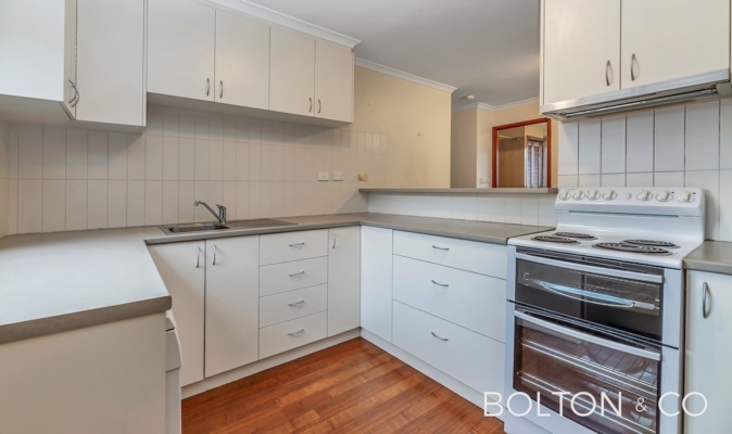 10/2 Buik Place, Belconnen, ACT 2617