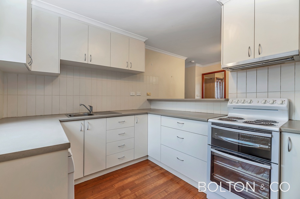 10/2 Buik Place, Belconnen, ACT 2617