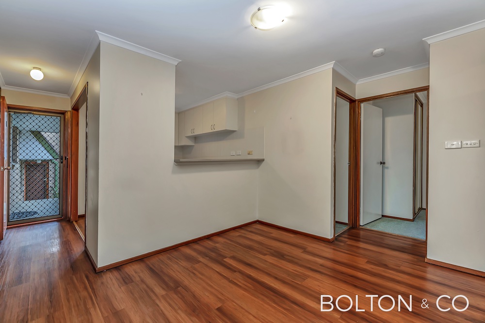 10/2 Buik Place, Belconnen, ACT 2617