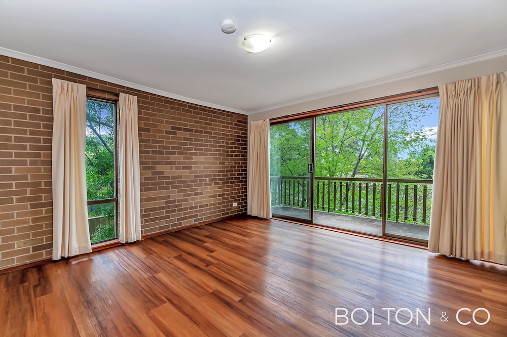 10/2 Buik Place, Belconnen, ACT 2617