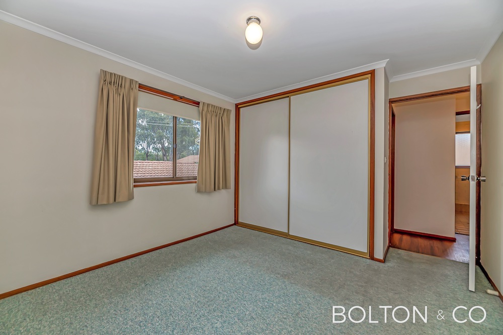 10/2 Buik Place, Belconnen, ACT 2617