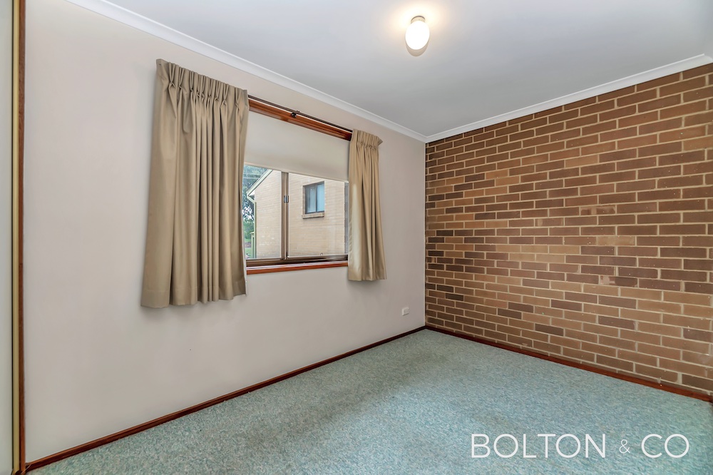 10/2 Buik Place, Belconnen, ACT 2617