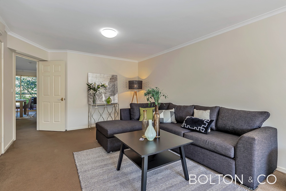 27/44 Jerrabomberra Avenue, Narrabundah, ACT 2604