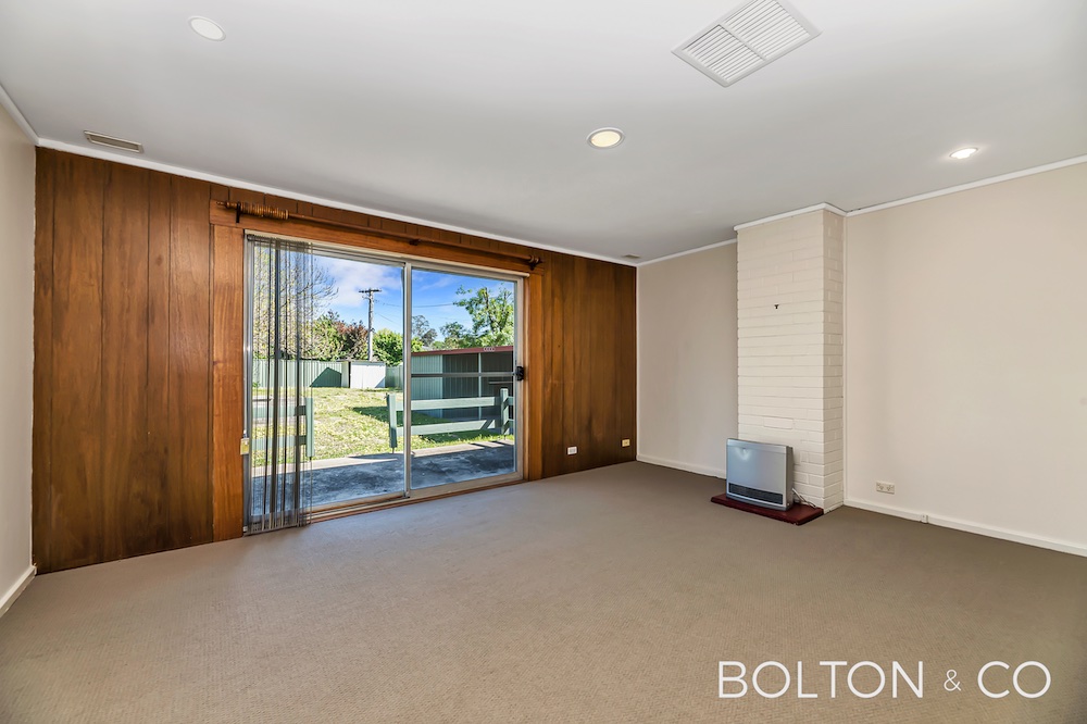 56 Blackman Crescent, Macquarie, ACT 2614 Australia