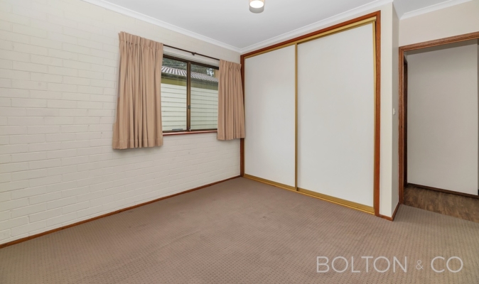 9/2 Buik Place, Belconnen, ACT 2617