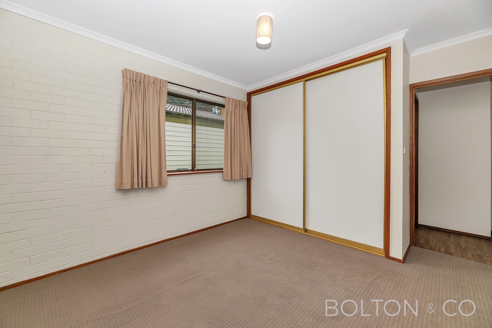 9/2 Buik Place, Belconnen, ACT 2617