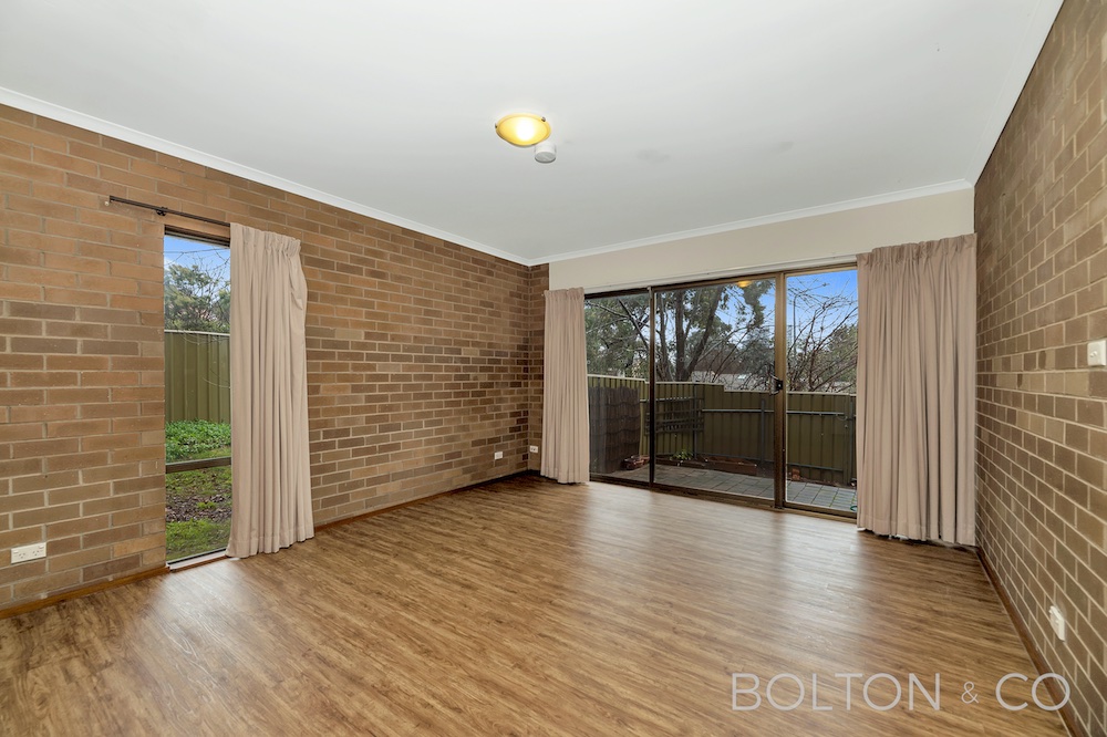 9/2 Buik Place, Belconnen, ACT 2617