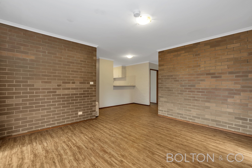 9/2 Buik Place, Belconnen, ACT 2617