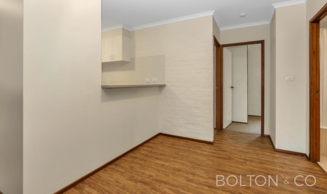 9/2 Buik Place, Belconnen, ACT 2617