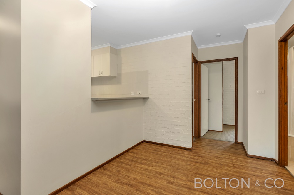 9/2 Buik Place, Belconnen, ACT 2617