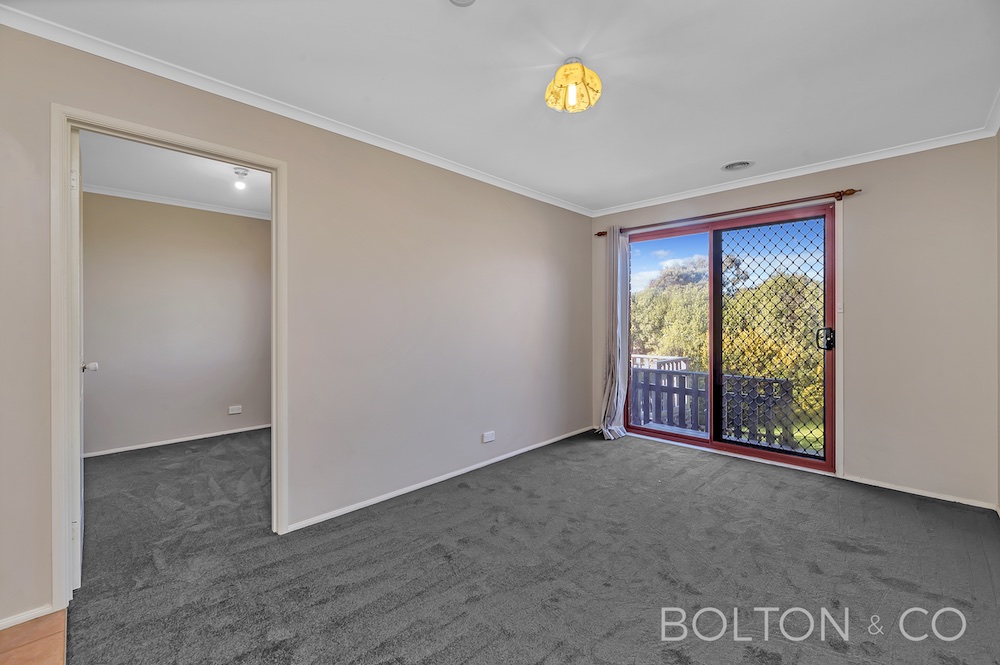 57 Bunduluk Cres, Ngunnawal, ACT 2913 Australia