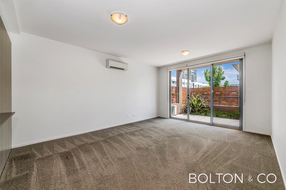 51/121 Easty Street, Phillip, ACT 2606