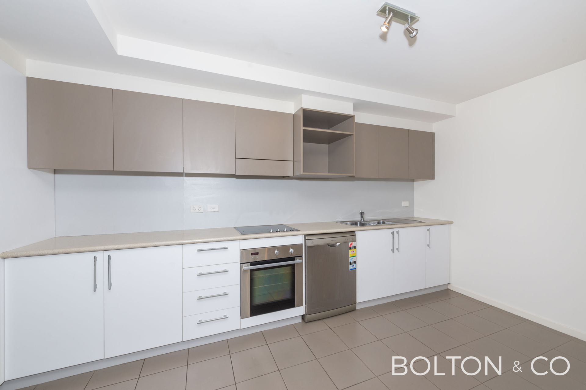 8/21 Battye St, Bruce, ACT 2617 Australia