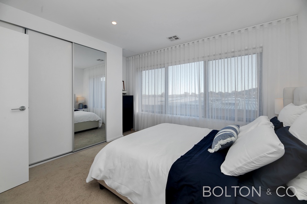 7 Bicheno Mews, Watson, ACT 2602 Australia