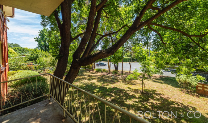 1/27 Mackennal Street, Lyneham, ACT 2602