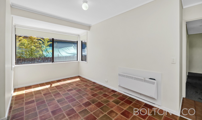 8 Yabsley Place, Charnwood, ACT 2615