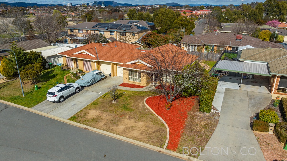 8 Yagan Place, Ngunnawal, ACT 2913