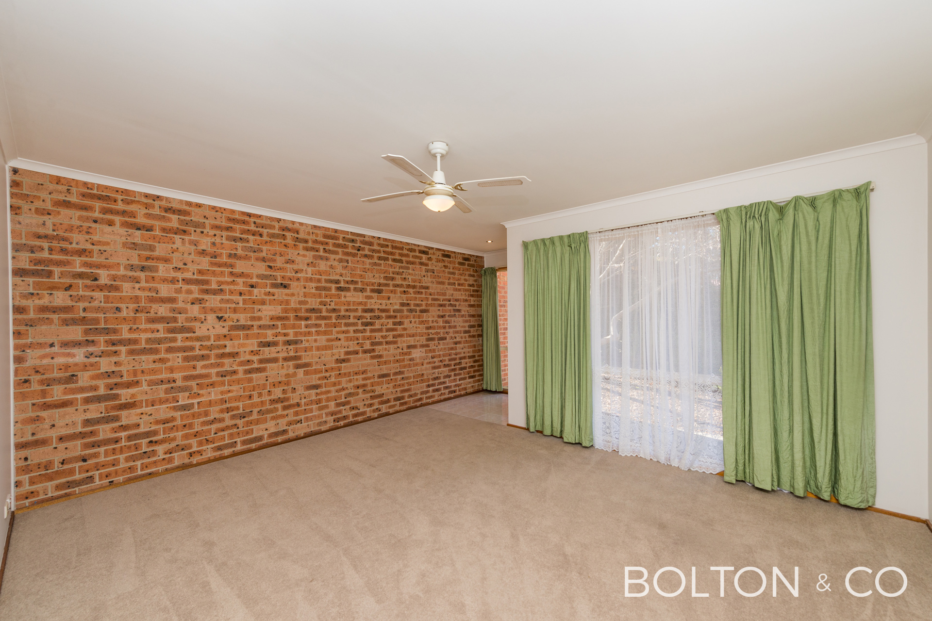 16 Traynor Ct, Melba, ACT 2615 Australia