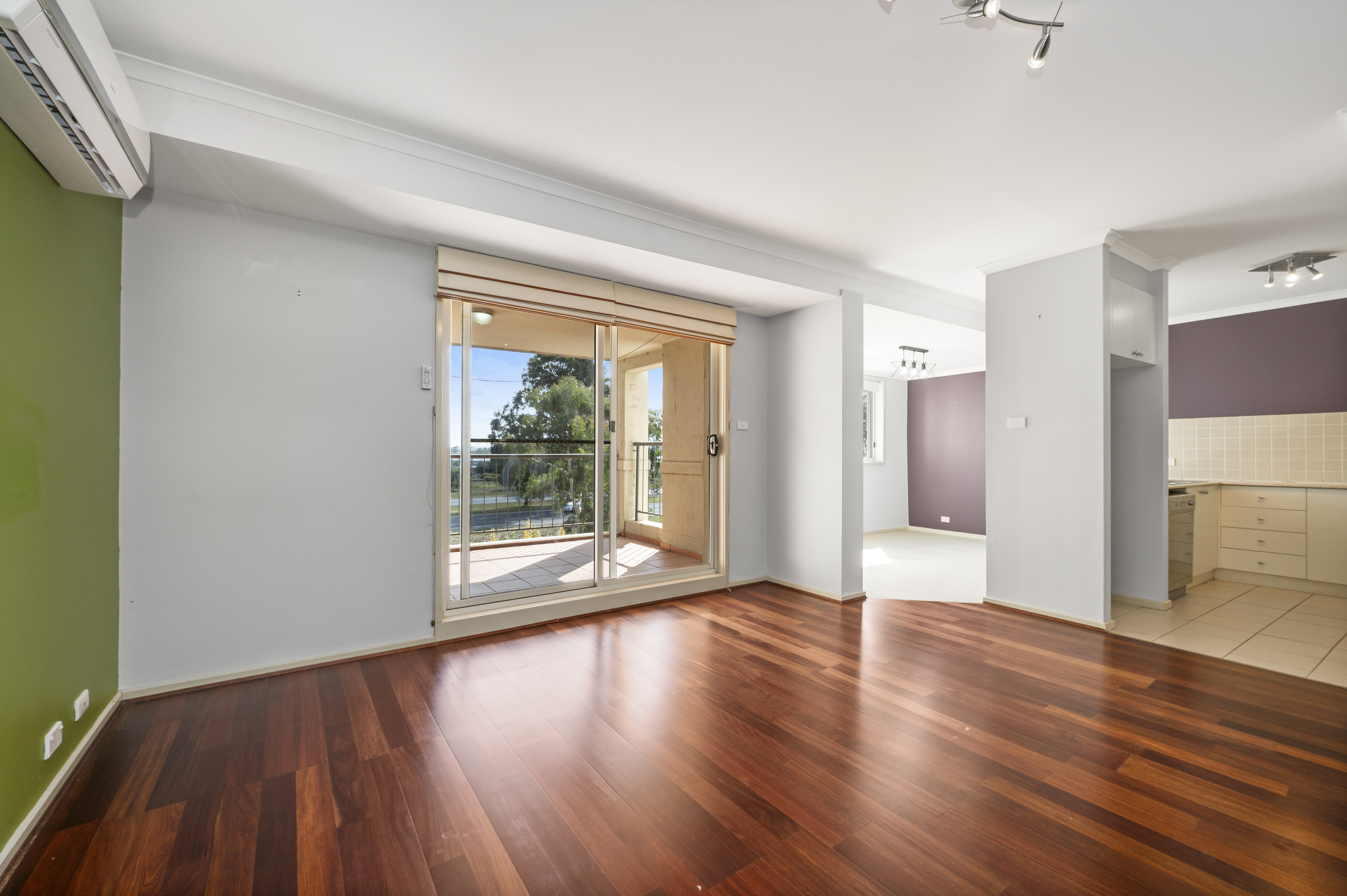 136/20 Federal Hwy, Watson, ACT 2602 Australia