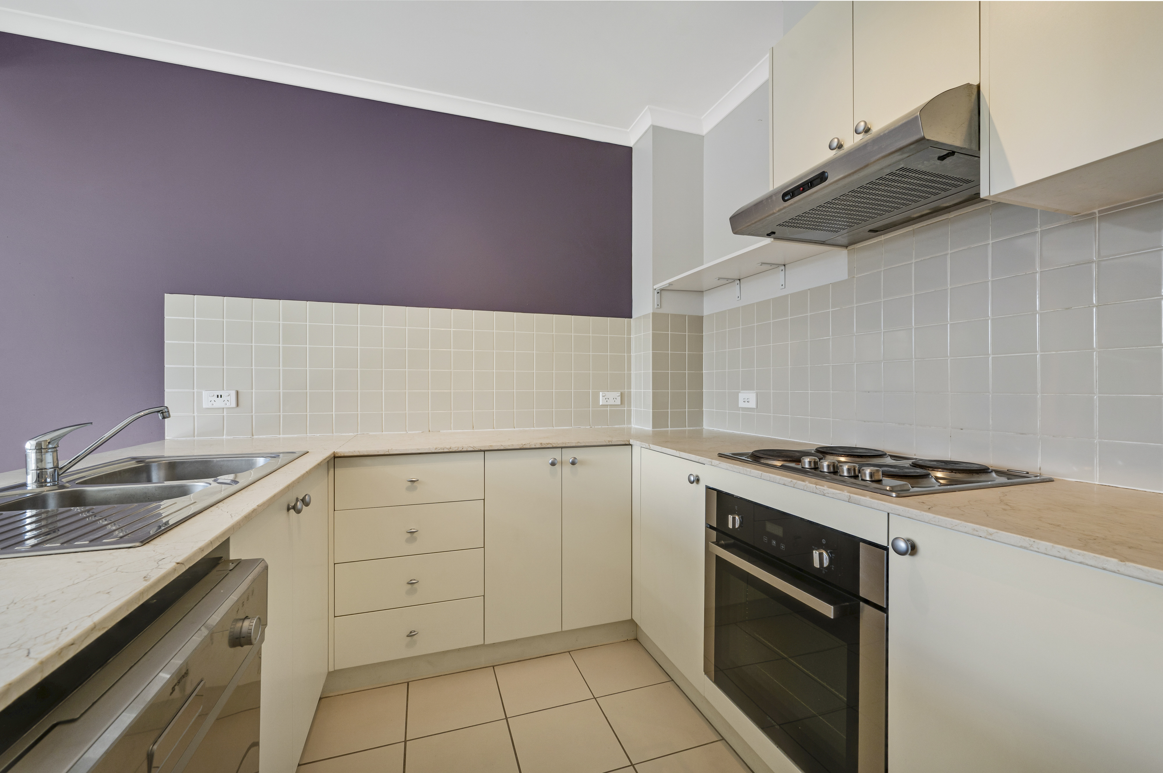 136/20 Federal Hwy, Watson, ACT 2602 Australia