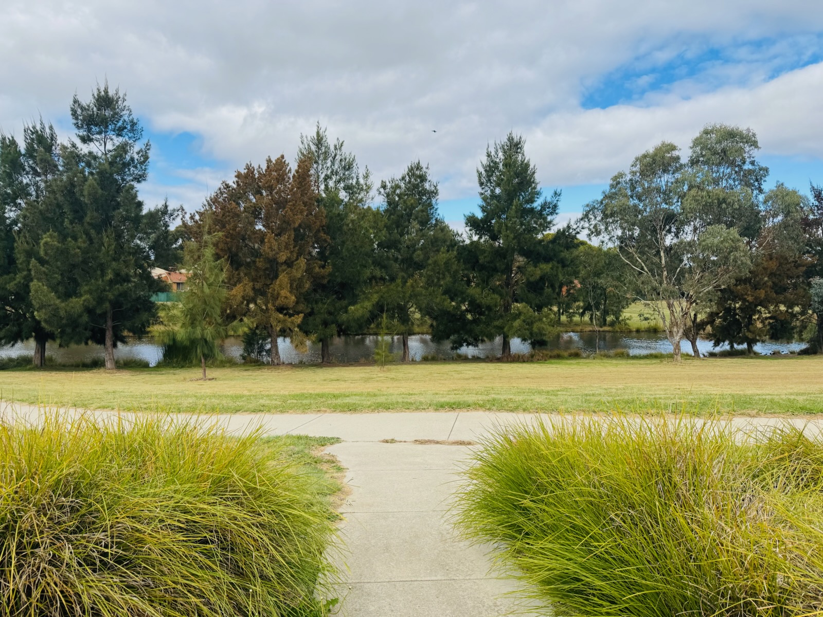4 Mary Lee St, Bonython, ACT 2905 Australia