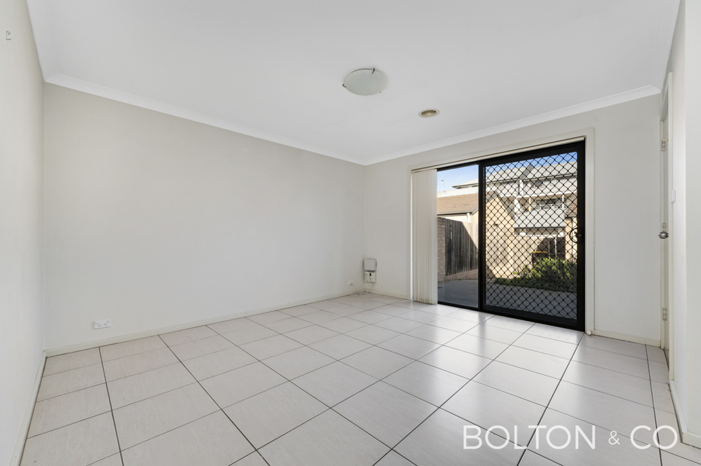 53 Sarre St, Gungahlin, ACT 2912 Australia