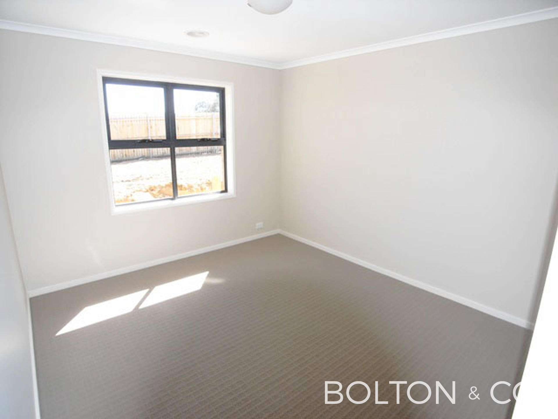 4 Keaney Street, Macgregor, ACT 2615
