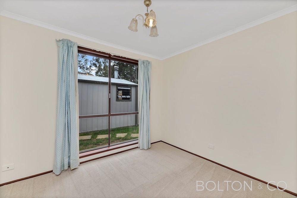 8 Mcghie Pl, Latham, ACT 2615 Australia