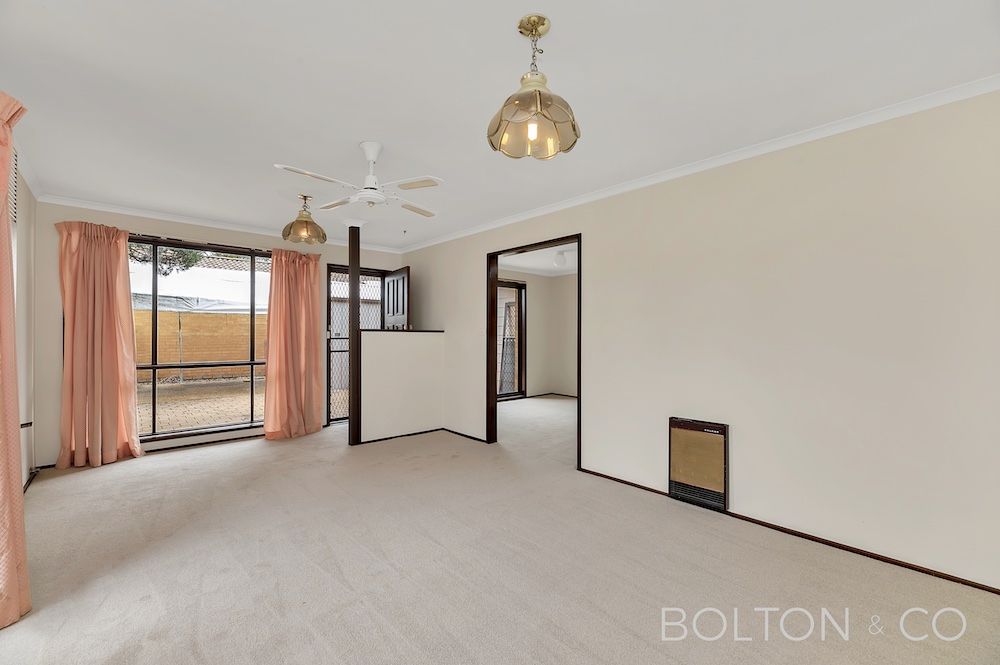 8 Mcghie Pl, Latham, ACT 2615 Australia
