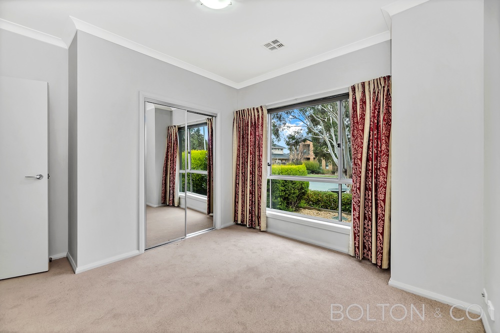 127 Hoskins St, Franklin, ACT 2913 Australia