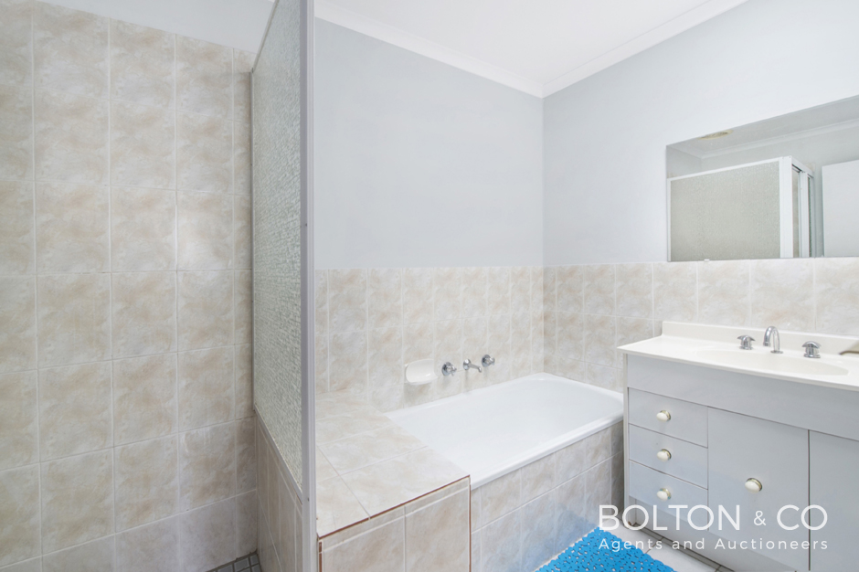 6/27 Crisp Cir, Bruce, ACT 2617 Australia