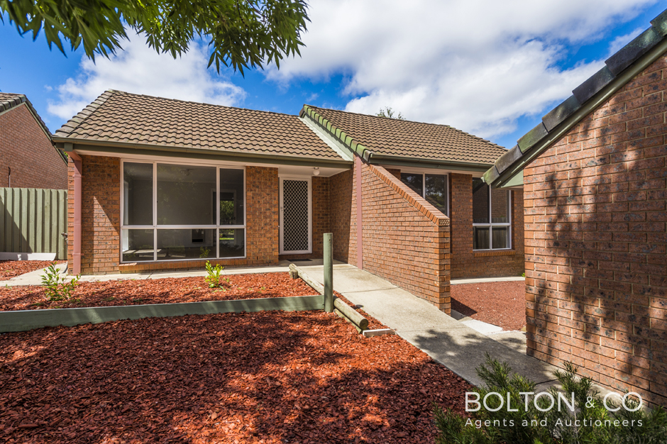 6/27 Crisp Cir, Bruce, ACT 2617 Australia