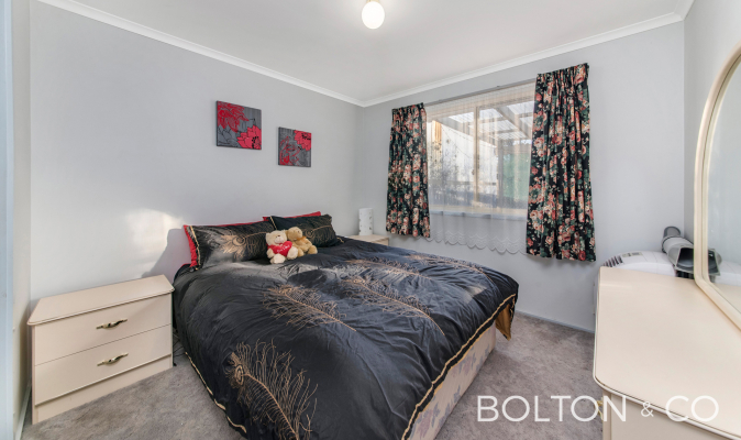 2 Bimbiang Cres, Ngunnawal, ACT 2913 Australia