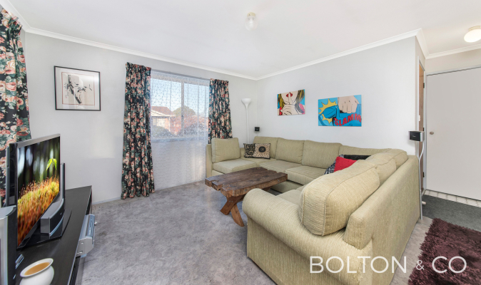 2 Bimbiang Cres, Ngunnawal, ACT 2913 Australia