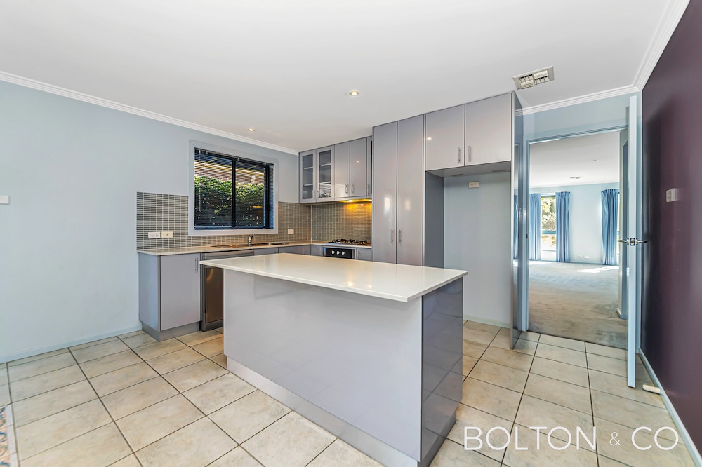 18 Redbank Street, Harrison, ACT 2914