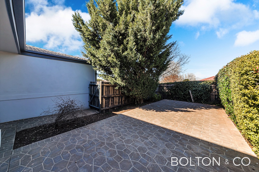 18 Redbank Street, Harrison, ACT 2914