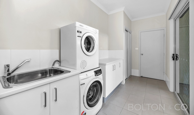 127 Hoskins St, Franklin, ACT 2913 Australia