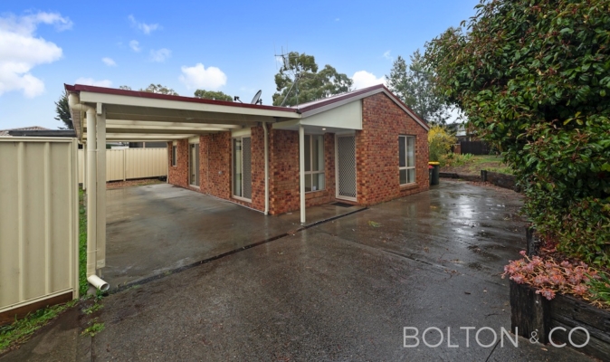 18 Unaipon Ave, Ngunnawal, ACT 2913 Australia
