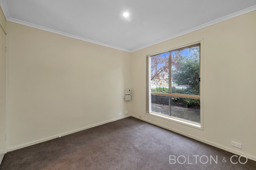 18 Unaipon Ave, Ngunnawal, ACT 2913 Australia