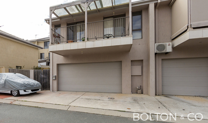 25 Boreham Ln, Gungahlin, ACT 2912 Australia